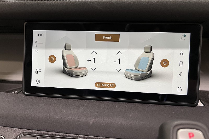 2023 (23) LAND ROVER DEFENDER 3.0 D250 XS Edition 110 5dr Auto 3446791