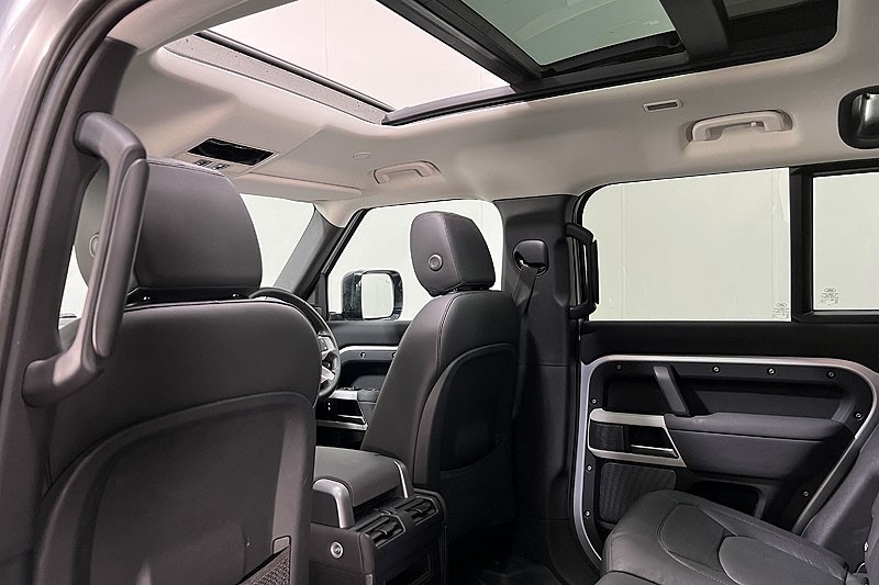 2023 (23) LAND ROVER DEFENDER 3.0 D250 XS Edition 110 5dr Auto 3446798