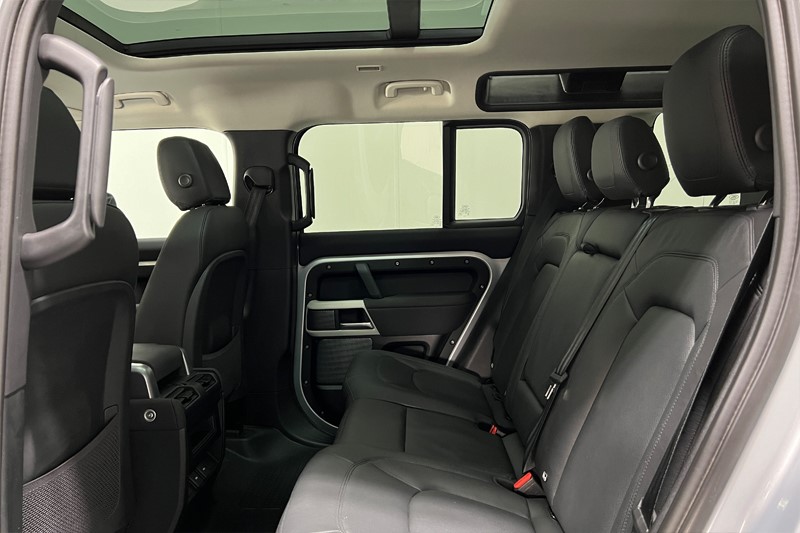 2023 (23) LAND ROVER DEFENDER 3.0 D250 XS Edition 110 5dr Auto 3446760