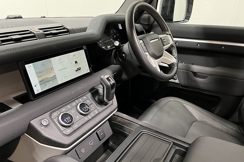 2023 (23) LAND ROVER DEFENDER 3.0 D250 XS Edition 110 5dr Auto 3446796