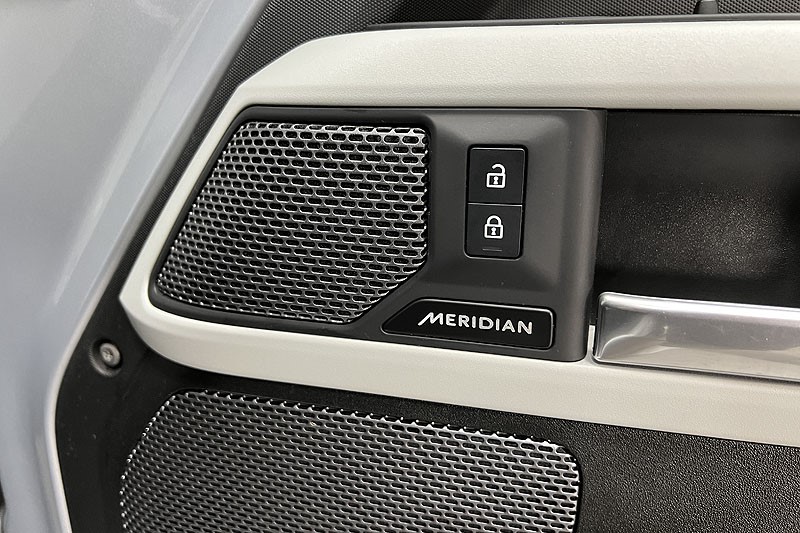 2023 (23) LAND ROVER DEFENDER 3.0 D250 XS Edition 110 5dr Auto 3446769