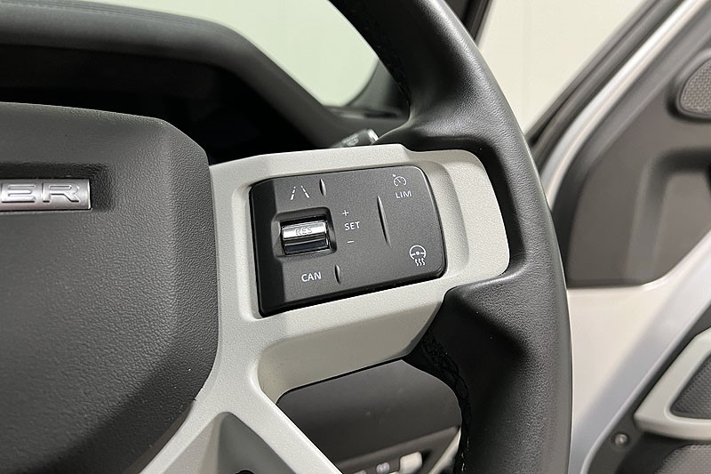 2023 (23) LAND ROVER DEFENDER 3.0 D250 XS Edition 110 5dr Auto 3446775