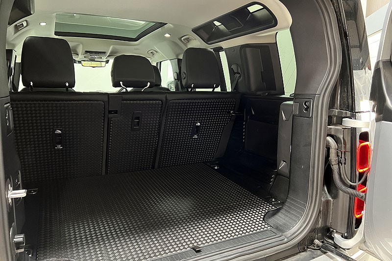 2023 (23) LAND ROVER DEFENDER 3.0 D250 XS Edition 110 5dr Auto 3446802