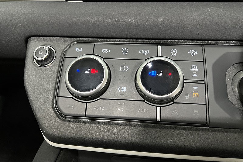 2023 (23) LAND ROVER DEFENDER 3.0 D250 XS Edition 110 5dr Auto 3446780