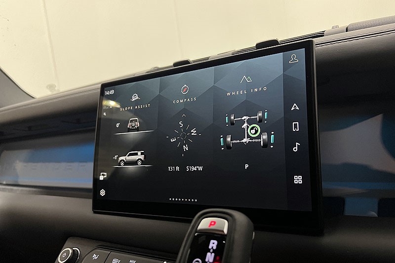 2024 (24) LAND ROVER COMMERCIAL DEFENDER 3.0 D350 Hard Top X-Dynamic HSE Auto 3431544