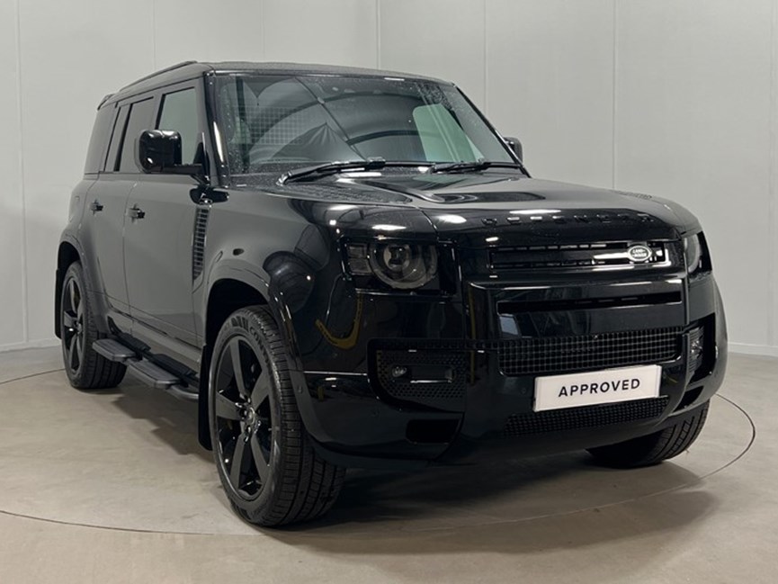 2024 (24) LAND ROVER COMMERCIAL DEFENDER 3.0 D350 Hard Top X-Dynamic HSE Auto