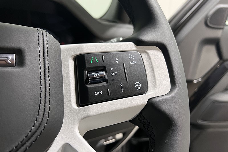 2024 (24) LAND ROVER COMMERCIAL DEFENDER 3.0 D350 Hard Top X-Dynamic HSE Auto 3431530