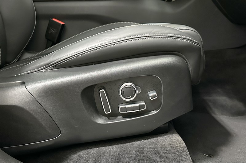 2022 (72) LAND ROVER RANGE ROVER VELAR 2.0 D200 R-Dynamic HSE 5dr Auto 3457752