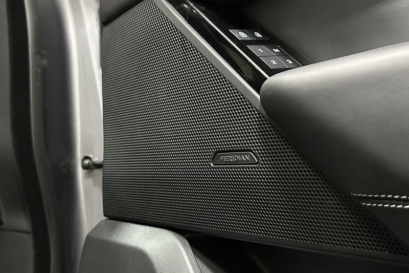 2022 (72) LAND ROVER RANGE ROVER VELAR 2.0 D200 R-Dynamic HSE 5dr Auto 3457751