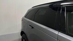 2021 (21) LAND ROVER RANGE ROVER VELAR 2.0 D200 Edition 5dr Auto 3451467
