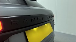 2021 (21) LAND ROVER RANGE ROVER VELAR 2.0 D200 Edition 5dr Auto 3451465