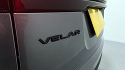 2021 (21) LAND ROVER RANGE ROVER VELAR 2.0 D200 Edition 5dr Auto 3451464