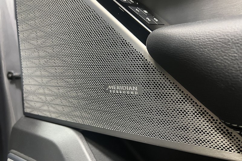 2021 (21) LAND ROVER RANGE ROVER VELAR 2.0 D200 Edition 5dr Auto 3451428