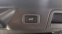 2021 (21) LAND ROVER RANGE ROVER VELAR 2.0 D200 Edition 5dr Auto 3451462