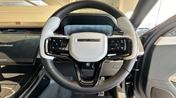 2024 (24) LAND ROVER RANGE ROVER SPORT 4.4 P635 SV Edition One 3881166