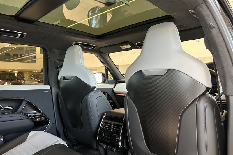 2024 (24) LAND ROVER RANGE ROVER SPORT 4.4 P635 SV Edition One 3881177