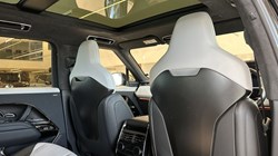 2024 (24) LAND ROVER RANGE ROVER SPORT 4.4 P635 SV Edition One 3881177