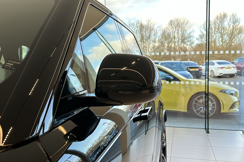 2024 (24) LAND ROVER RANGE ROVER SPORT 4.4 P635 SV Edition One 3881155