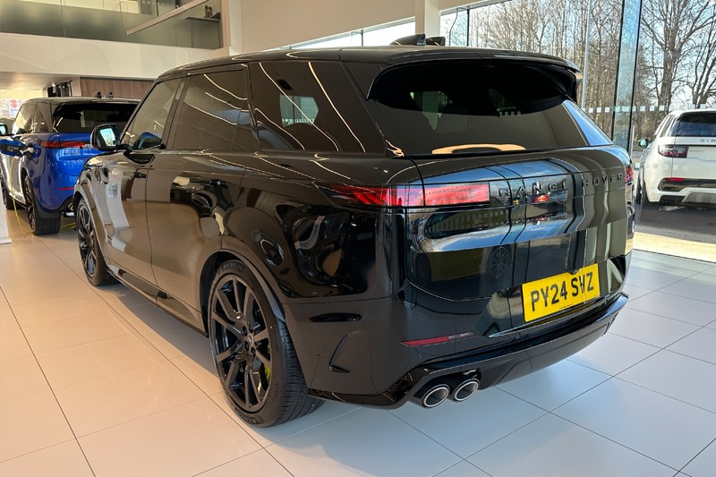 2024 (24) LAND ROVER RANGE ROVER SPORT 4.4 P635 SV Edition One 3881148