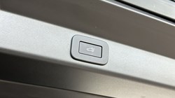 2024 (24) LAND ROVER RANGE ROVER SPORT 4.4 P635 SV Edition One 3881181