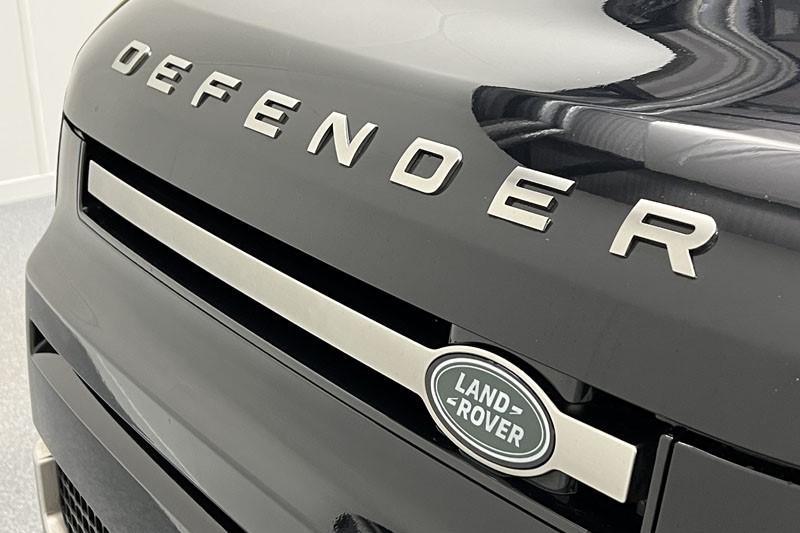 2020 (70) LAND ROVER DEFENDER 3.0 P400 X 110 5dr Auto 3484211