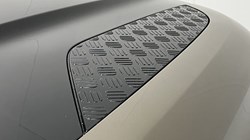 2020 (70) LAND ROVER DEFENDER 3.0 P400 X 110 5dr Auto 3484210