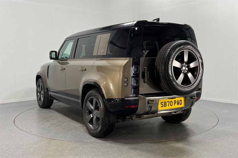 2020 (70) LAND ROVER DEFENDER 3.0 P400 X 110 5dr Auto 3484168