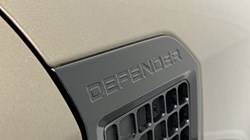 2020 (70) LAND ROVER DEFENDER 3.0 P400 X 110 5dr Auto 3484209