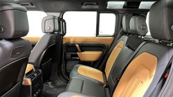 2020 (70) LAND ROVER DEFENDER 3.0 P400 X 110 5dr Auto 3484170