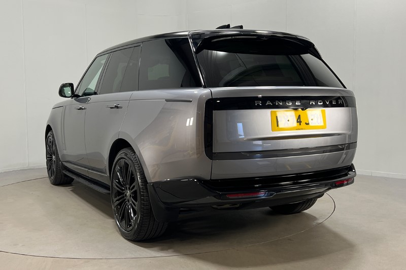 2024 (74) LAND ROVER RANGE ROVER 3.0 D300 SE 4dr Auto 3503487
