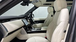2024 (74) LAND ROVER RANGE ROVER 3.0 D300 SE 4dr Auto 3503488