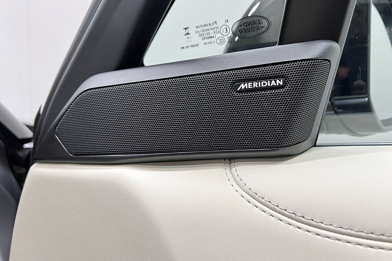 2024 (74) LAND ROVER RANGE ROVER 3.0 D300 SE 4dr Auto 3503498