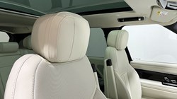 2024 (74) LAND ROVER RANGE ROVER 3.0 D300 SE 4dr Auto 3503501