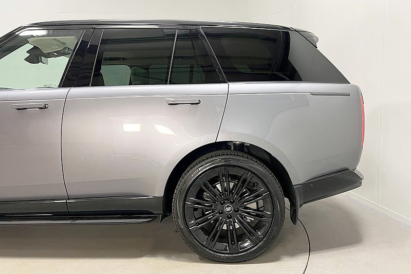 2024 (74) LAND ROVER RANGE ROVER 3.0 D300 SE 4dr Auto 3503543