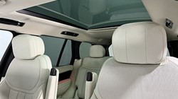 2024 (74) LAND ROVER RANGE ROVER 3.0 D300 SE 4dr Auto 3503531
