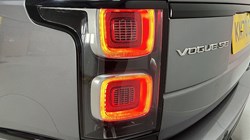 2020 (70) LAND ROVER RANGE ROVER 3.0 D300 Vogue SE 4dr Auto 3506482