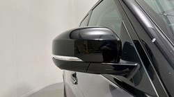 2020 (70) LAND ROVER RANGE ROVER 3.0 D300 Vogue SE 4dr Auto 3506489