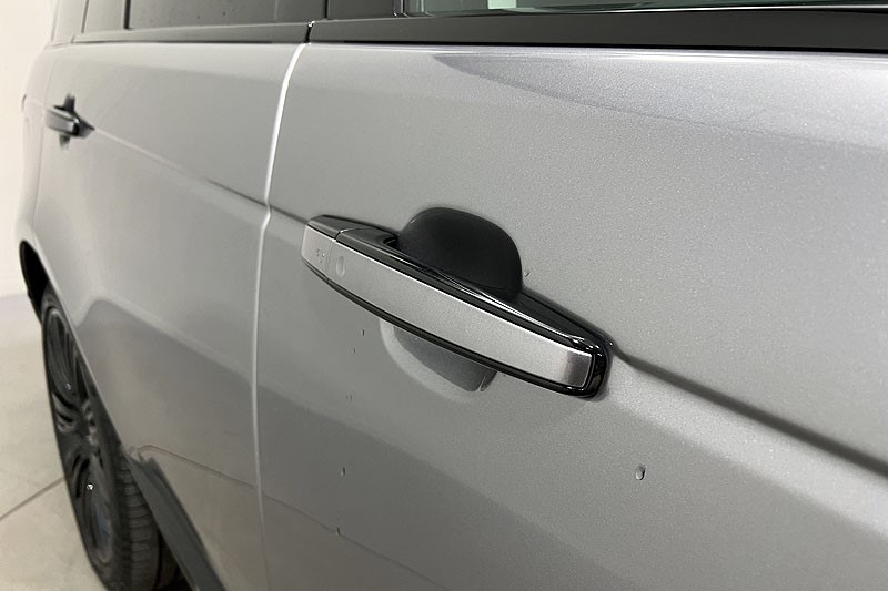2020 (70) LAND ROVER RANGE ROVER 3.0 D300 Vogue SE 4dr Auto 3506488