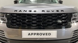 2020 (70) LAND ROVER RANGE ROVER 3.0 D300 Vogue SE 4dr Auto 3506493