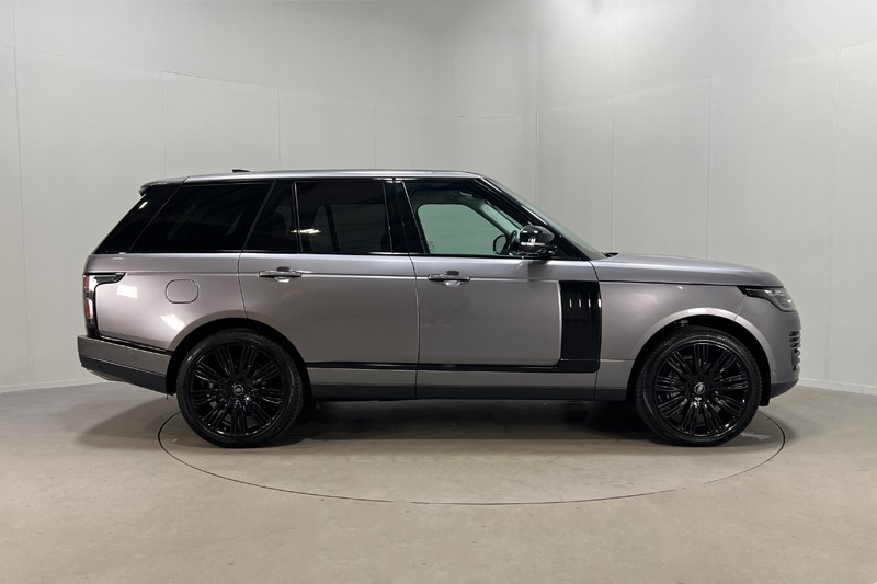 2020 (70) LAND ROVER RANGE ROVER 3.0 D300 Vogue SE 4dr Auto 3506435