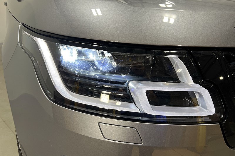 2020 (70) LAND ROVER RANGE ROVER 3.0 D300 Vogue SE 4dr Auto 3506491