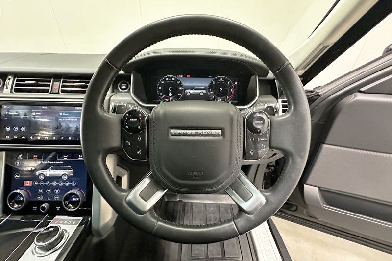 2018 (68) LAND ROVER RANGE ROVER 4.4 SDV8 Vogue SE 4dr Auto 3530481