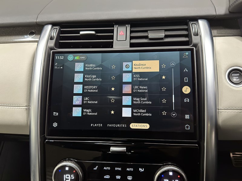 2022 (22) LAND ROVER DISCOVERY 3.0 SDV6 HSE 5dr Auto 3572096