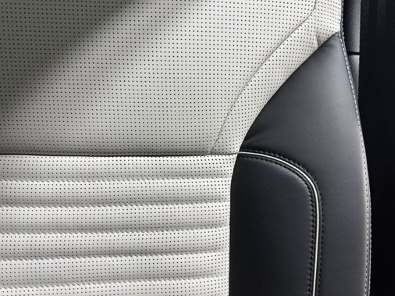 2022 (22) LAND ROVER DISCOVERY 3.0 SDV6 HSE 5dr Auto 3572062