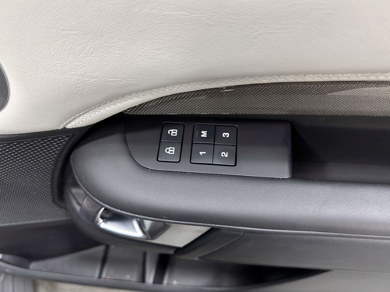 2022 (22) LAND ROVER DISCOVERY 3.0 SDV6 HSE 5dr Auto 3572068