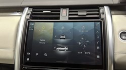 2022 (22) LAND ROVER DISCOVERY 3.0 SDV6 HSE 5dr Auto 3572074