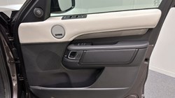 2022 (22) LAND ROVER DISCOVERY 3.0 SDV6 HSE 5dr Auto 3572065