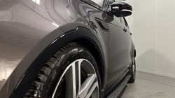 2022 (22) LAND ROVER DISCOVERY 3.0 SDV6 HSE 5dr Auto 3572054