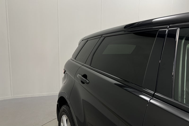 2018 (18) LAND ROVER RANGE ROVER EVOQUE 2.0 TD4 SE Tech 5dr Auto 3550154