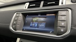 2018 (18) LAND ROVER RANGE ROVER EVOQUE 2.0 TD4 SE Tech 5dr Auto 3550138